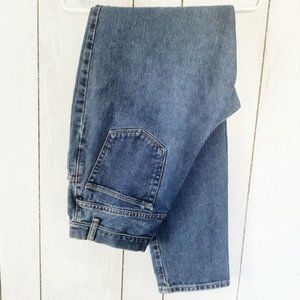 Vintage Wrangler Medium Wash Denim High Waisted Tapered Leg Mom Jean